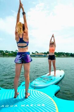 naduvnoj-prichal-dlya-sup-dosok-aqua-marina-yoga-dock-summer-vacation-s23-dlya-jogi.jpg